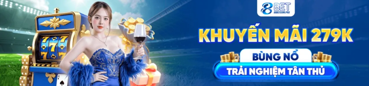Một người đàn ông trẻ tuổi đang vui vẻ sử dụng điện thoại thông minh để xem tin tức và cá cược thể thao trên nền tảng POG79